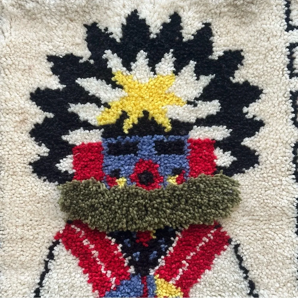 Vintage KATCHINA Hanging latch hook rug- 37x24”